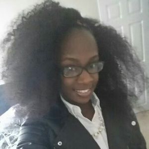 Meet your Posher, Jade